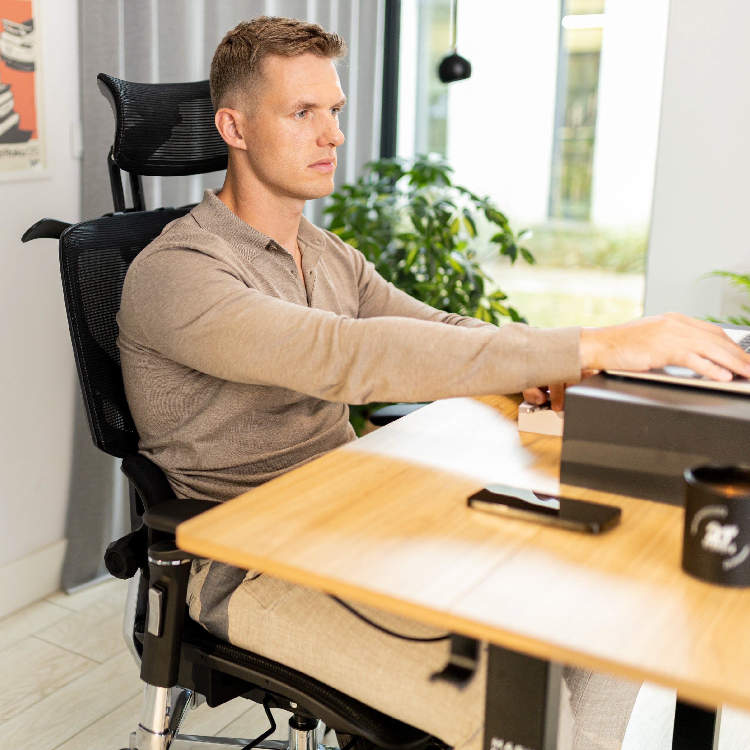 Markadler Leader 6.9 Höhenverstellbarer Schreibtisch